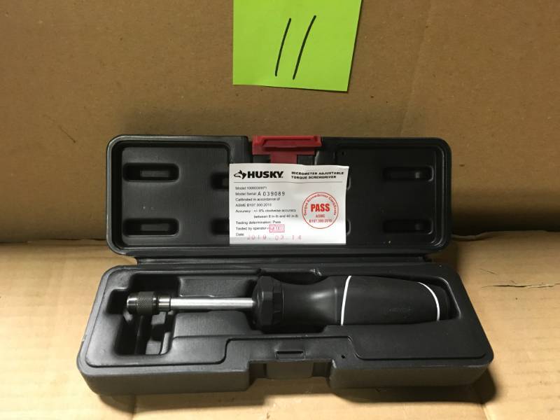 lot 11 image: Husky 14 in. Hex Inch Torque Screw Driver  in good condition
