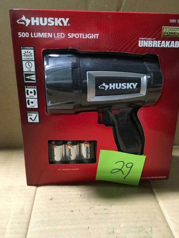 lot 29 image: HUSKY 500 Lumen LED SPOTLIGHT 1001 596 206 Virtually Unbreakable WITH BATTERIES not used