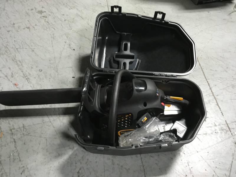 lot 55 image: Poulan PRO 18 in. 42 cc Gas Chainsaw in good condition