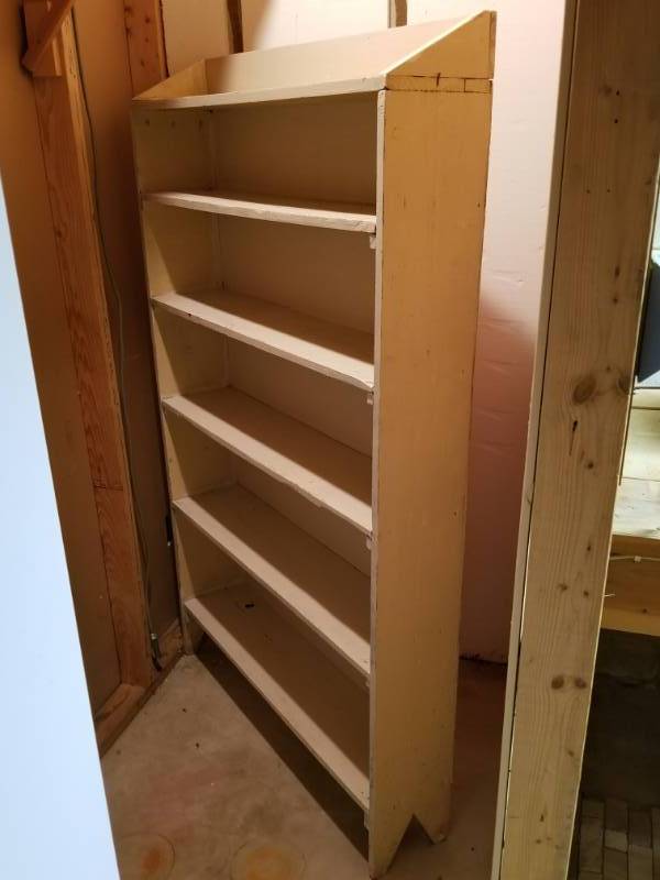 lot 36 image: Workshop Shelving
