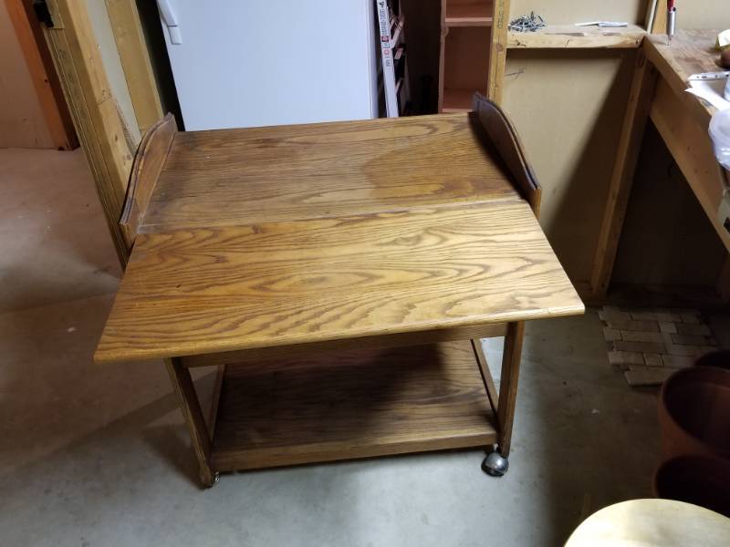 lot 55 image: Drop Leaf Tea Cart
