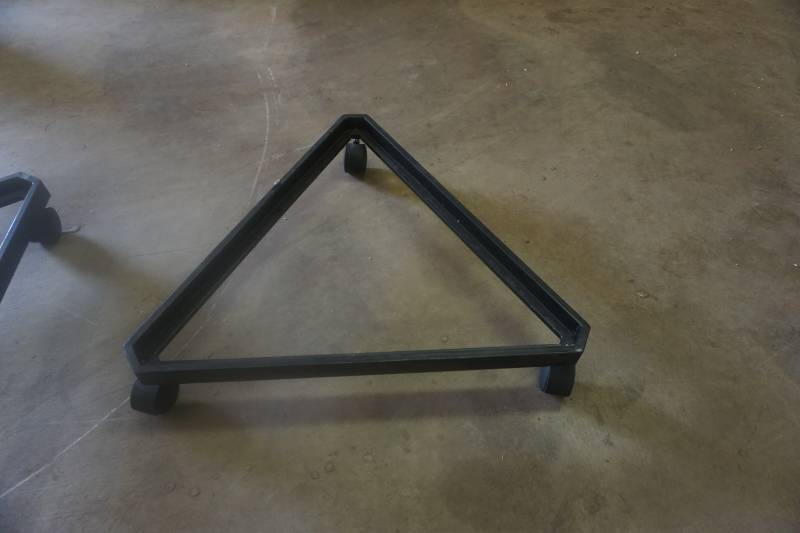 lot 51 image: Set of 2 - Triangle Shaped Metal Dollys