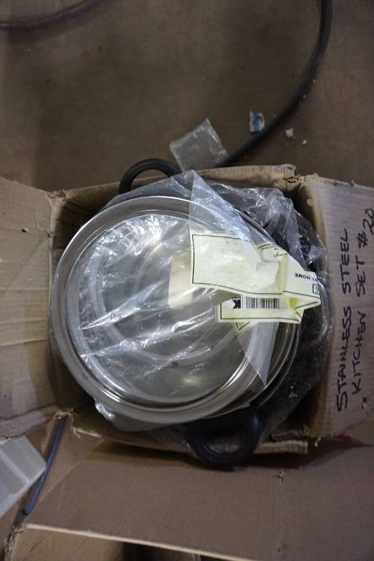 lot 176 image: Large Lot of Stainless Steel & Enamel Cookware