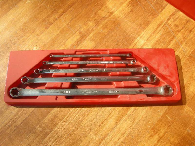 lot 32 image: Snap-On 5pc Torx Long Box End Wrenches