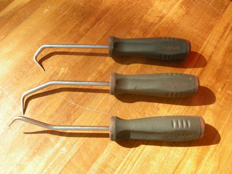 lot 38 image: Snap-On 3pc Pic Set