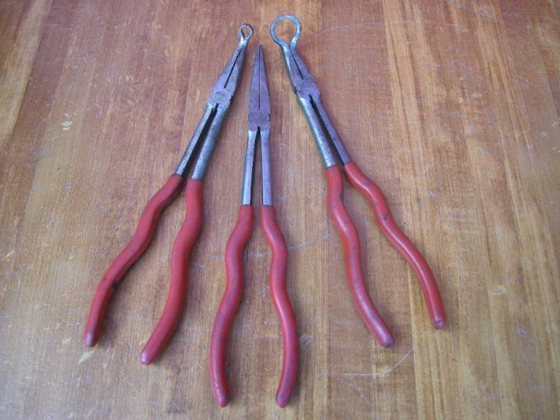 lot 43 image: MAC Tools Half Round Long Reach Pliers Set