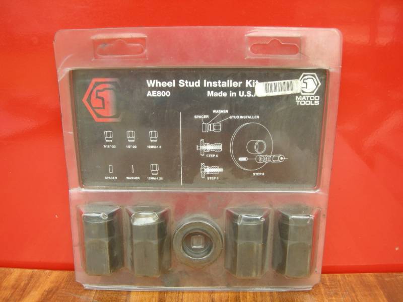 lot 57 image: Matco Tool Wheel Stud Installer Kit