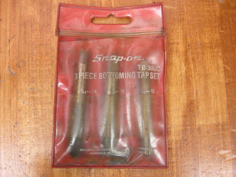 lot 62 image: Snap-On 3pc Bottoming Tap Set
