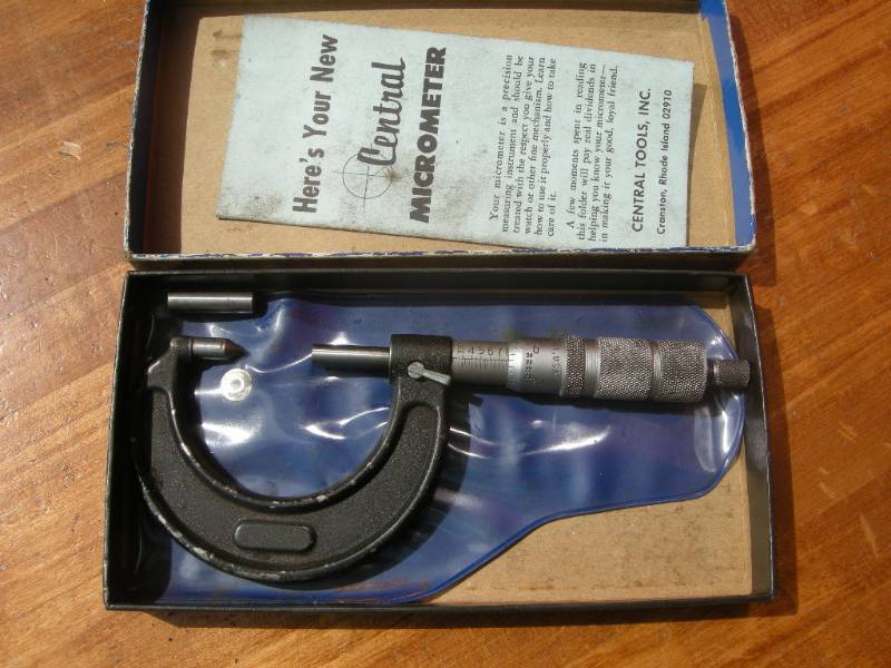 lot 89 image: Central Tool Co - Outside Micrometer