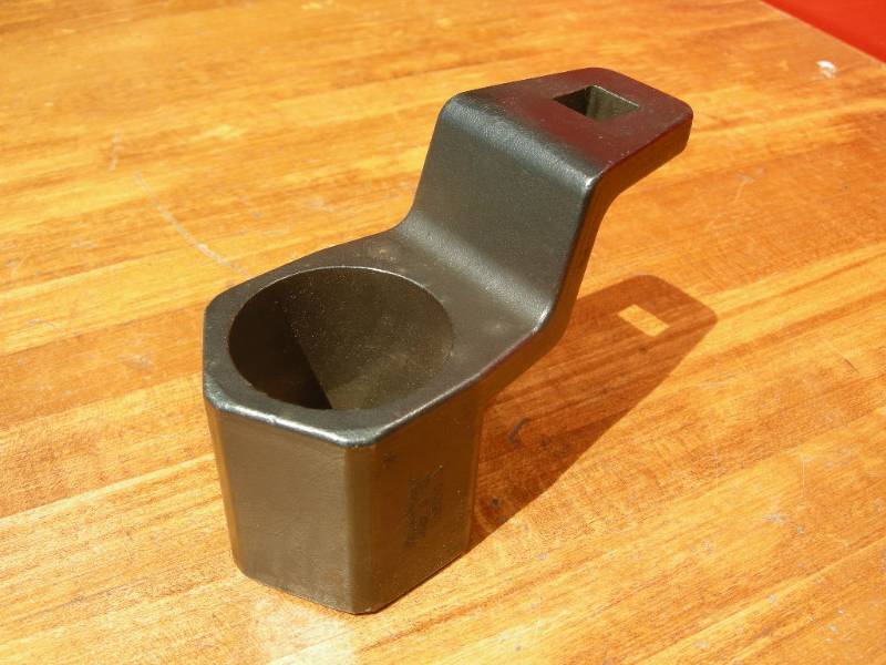lot 111 image: Blue-Point 12 dr Offset Harmonic Dampener Pulley Holder
