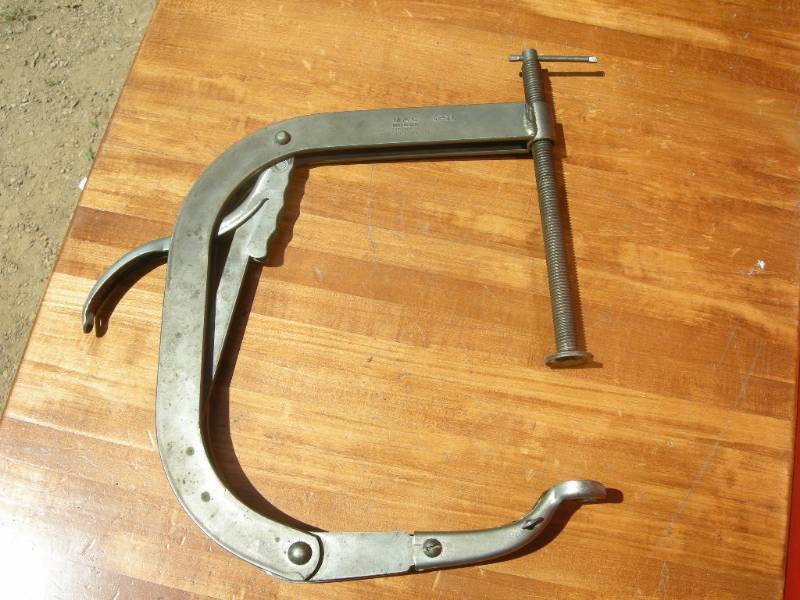 lot 119 image: MAC Tools Valve Spring Compressor