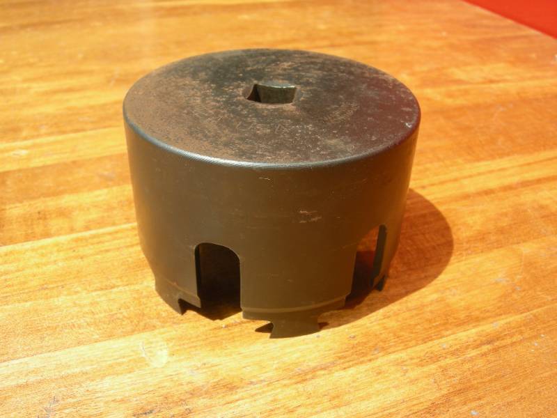 lot 120 image: Snap-On 12 dr Water Pump Socket