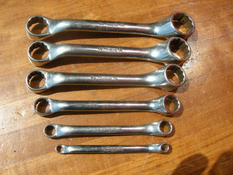 lot 141 image: Snap-On Stubby Off-set Box End Wrench Set