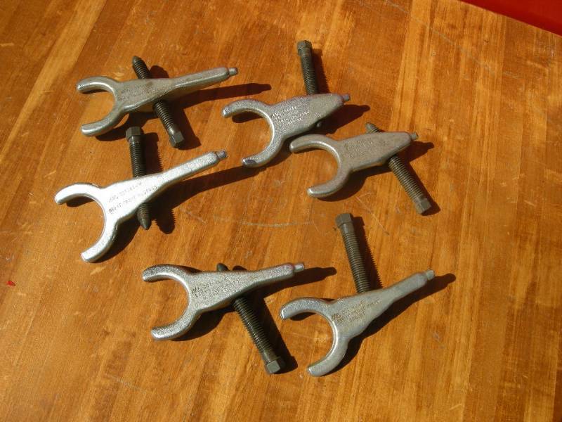 lot 163 image: MAC Tools Alignment Set Vintage Mustang-Pinto-Bobcat