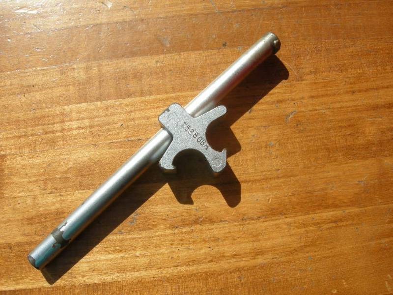 lot 166 image: Tie Rod Adjusting Tool