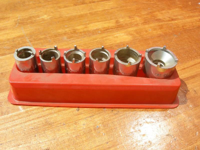 lot 177 image: Snap-On Antenna Mast Removal Socket Set