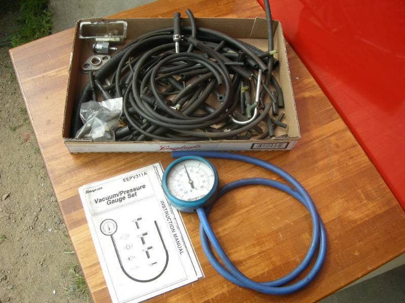 lot 184 image: Snap-On VacuumPressure Gauge Set - Plus