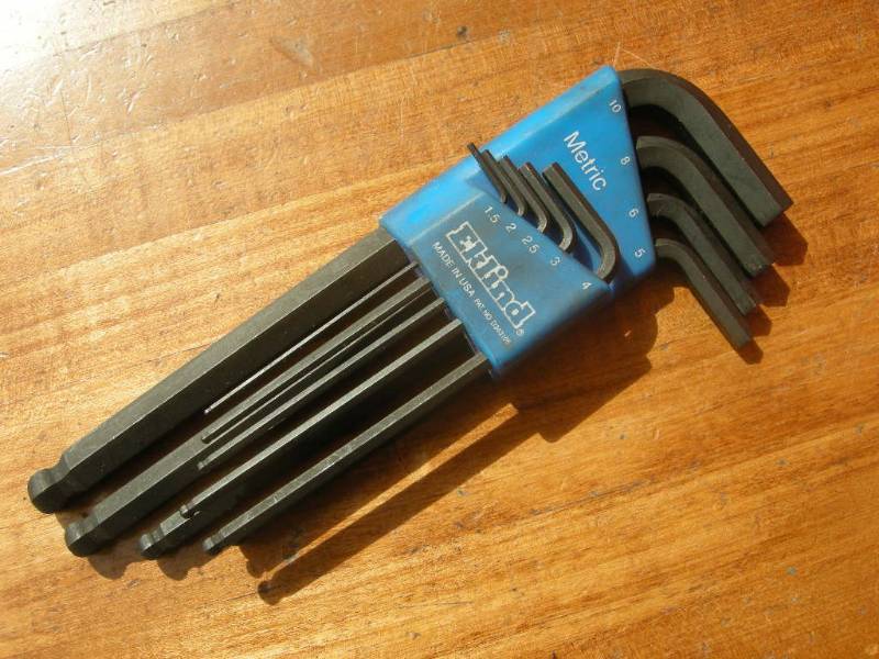 lot 185 image: Eklind Metric Ball-Hex Wrenches