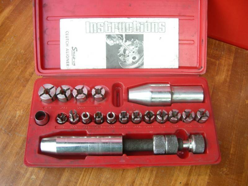 lot 204 image: Snap-On Clutch Alignment Set