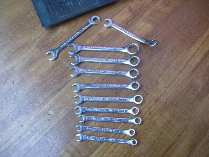 lot 226 image: Craftsman Combination Ignition Wrench Set