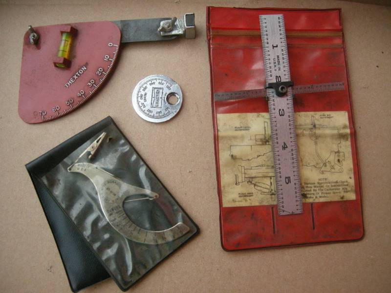 lot 233 image: Misc Measuring Tools