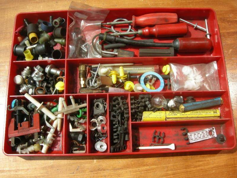 lot 252 image: Misc Automotive Clips, Pins, Fastneers