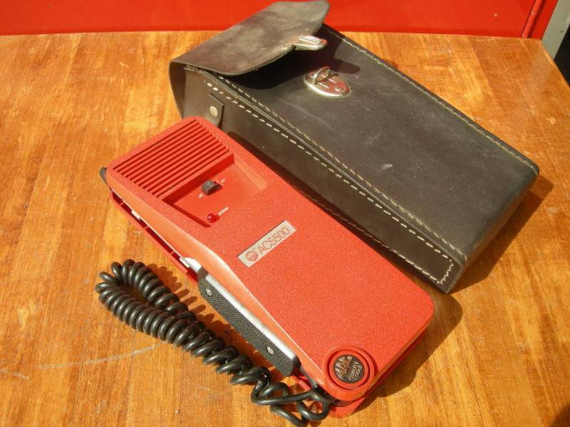 lot 254 image: MAC Tools Pump Style Automatic Halogen Leak Detector