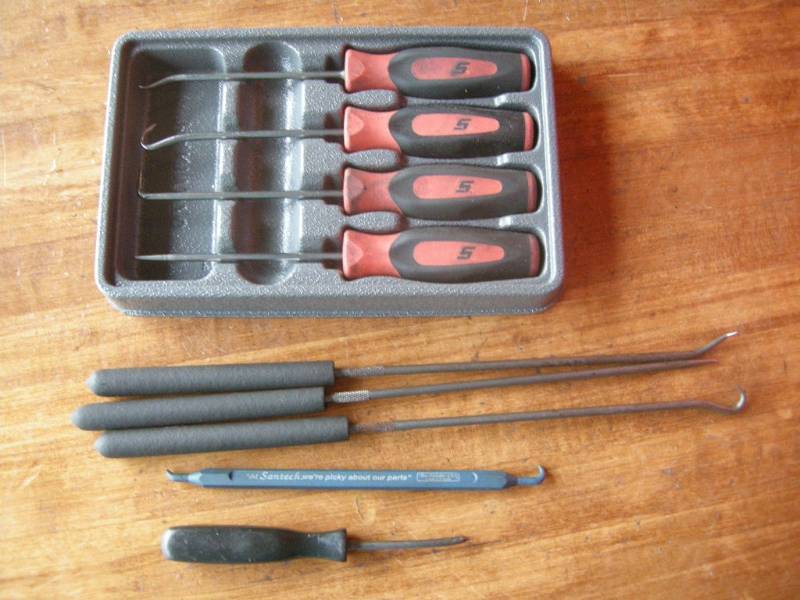 lot 269 image: Snap-On and Other Pik Set