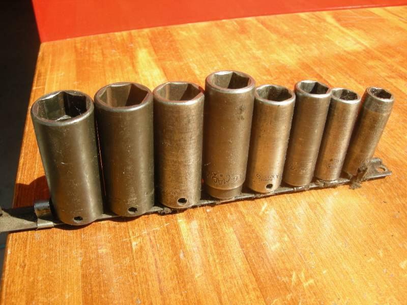 lot 294 image: Snap-On, MAC Deep Impact Sockets