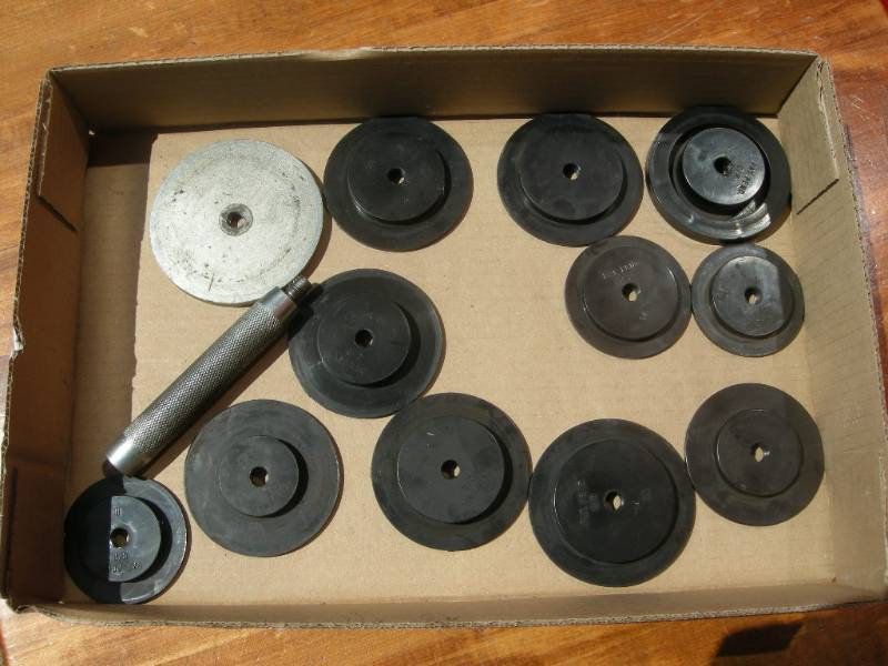lot 323 image: Plastic Face Seal Install Set