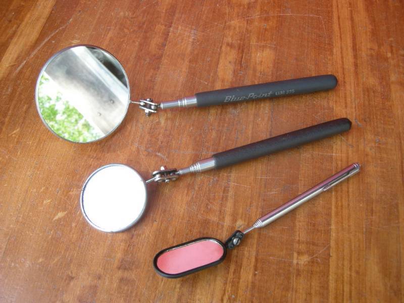 lot 336 image: Telescoping Flex Mirrors