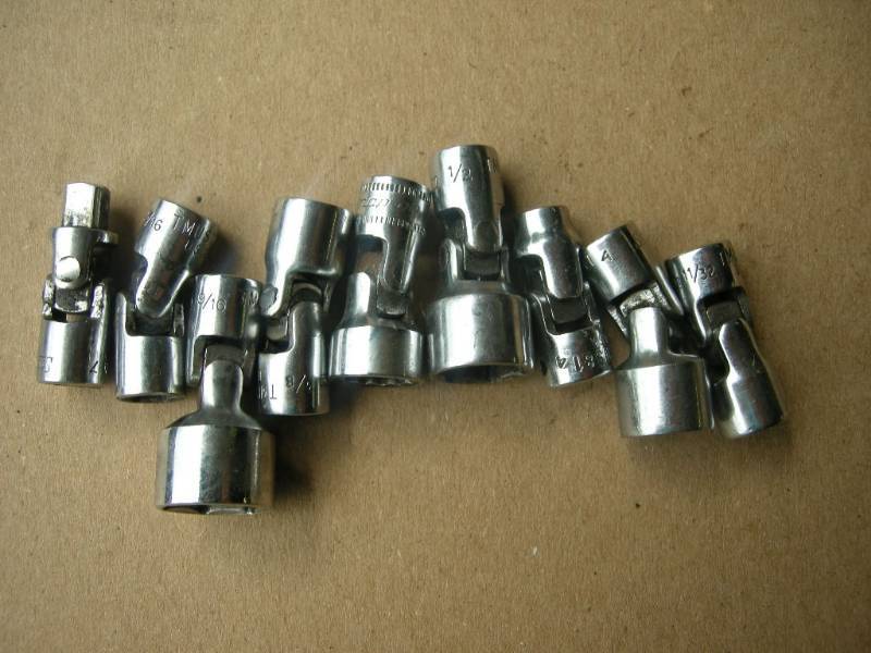 lot 371 image: Snap-On 14dr Universal Joint Sockets