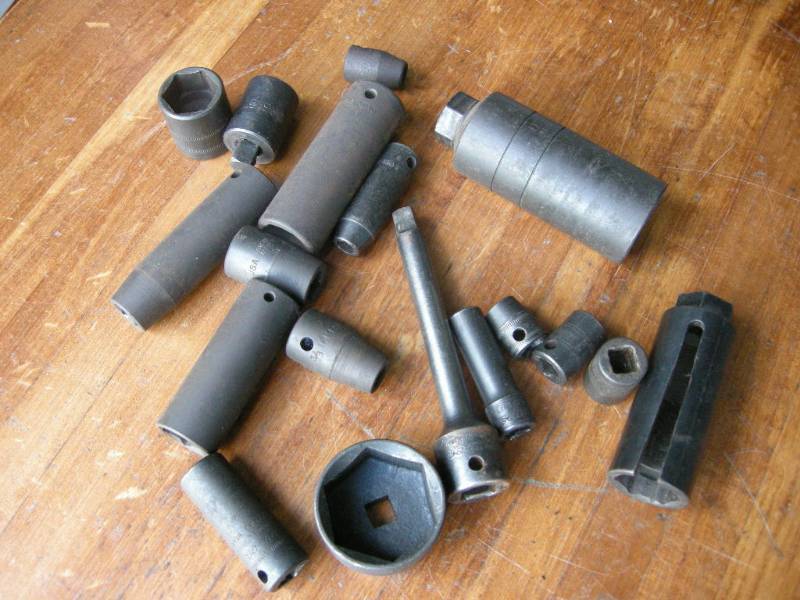 lot 378 image: Misc Snap-On, Cornwell, MAC Impact Sockets