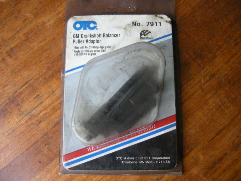 lot 135 image: OTC - GM Crankshaft Balancer - Puller Adapter