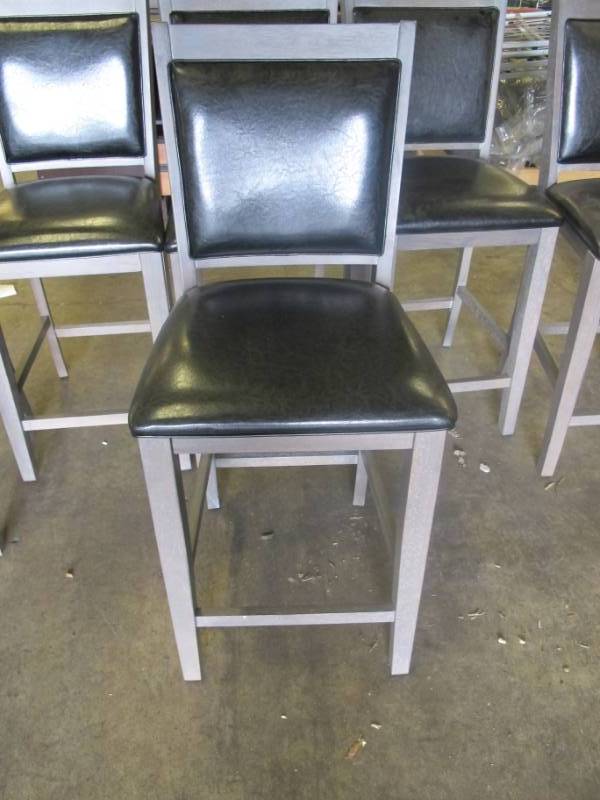 lot 139 image: Wilmington 6 Counter-height Chair Set - Weathered Grey Rubberwood