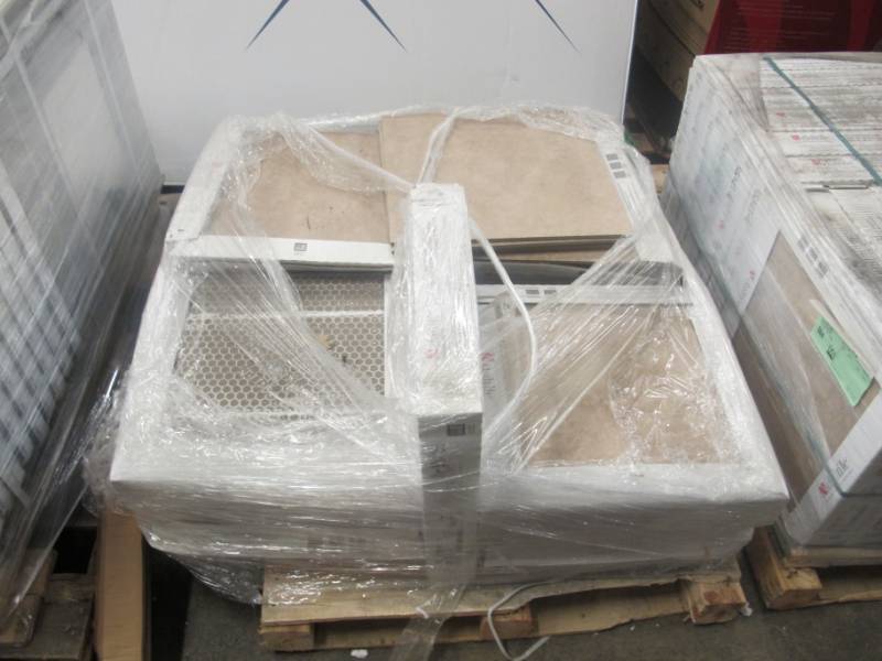 lot 71 image: 13 Cases of Daltile Catalina Canyon Noce 18 in. x 18 in. Porcelain Floor and Wall Tile 8 TilesCase