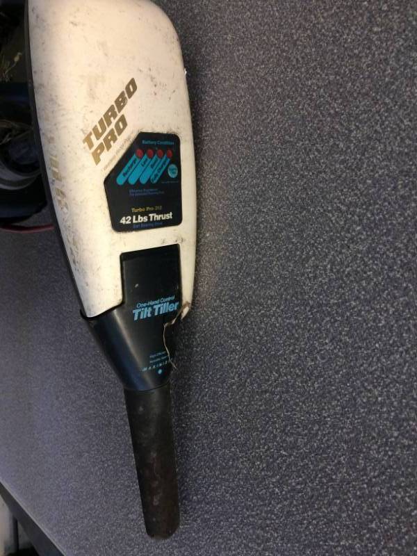 lot 10 image: Trolling Motor