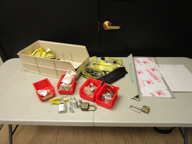 lot 528 image: TIE-DOWN STRAPS AND LOCKS