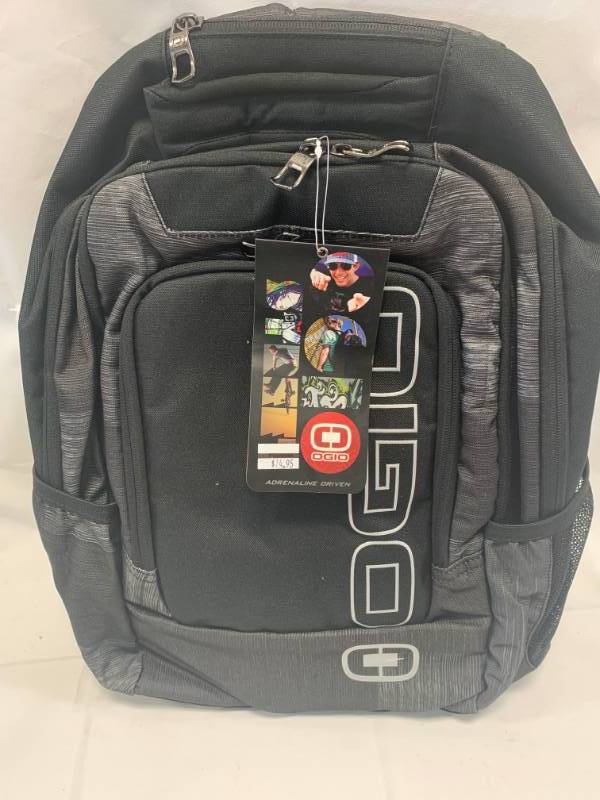 lot 50 image: Ogio New High End Backpack $74.95 Retail