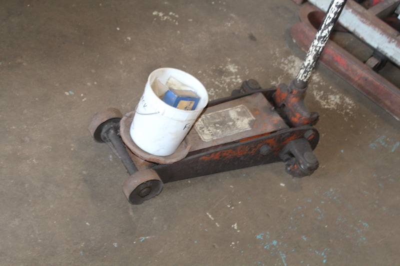 Astroline 2Ton Hydraulic Floor Jack, Spare Jack Parts South