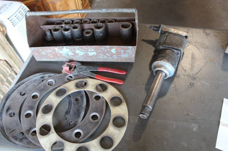 lot 28 image: Chicago Pneumatic Air Impact Wrench, Impact Sockets, Metal Tool Caddy