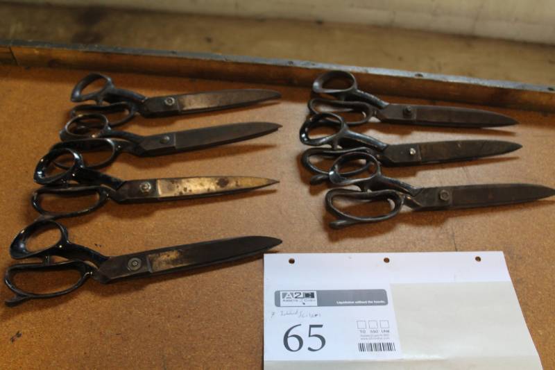 lot 65 image: Lot of (7) Industrial Scissors