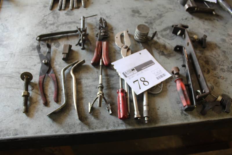 lot 78 image: Specialty Brake Tools