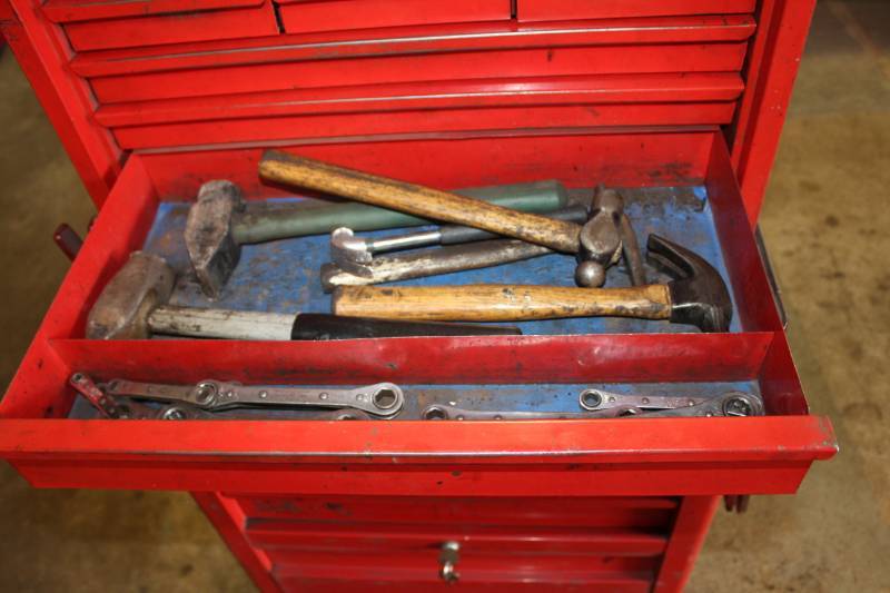 lot 85 image: Hammers, Ratchet Wrenches,