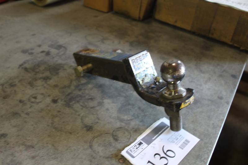 lot 136 image: Reese Hitch with 1-78in. Ball