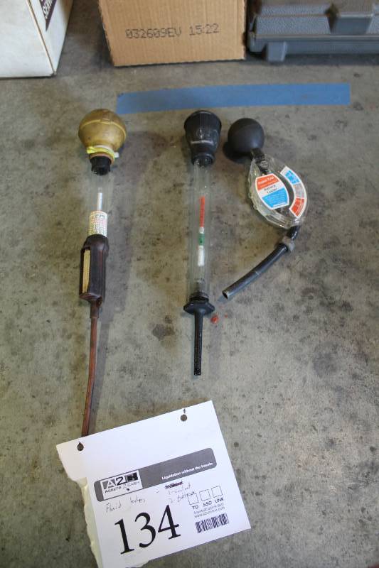 lot 134 image: Lot of (3) RadiatorBattery Testers