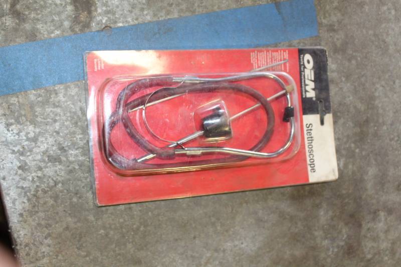 lot 124 image: OEM Tools Stethoscope