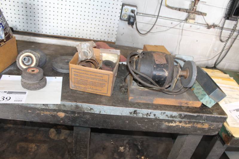 lot 139 image: Bench Grinder, Grinder Discs