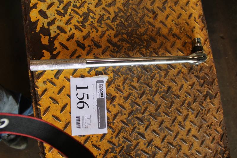 lot 156 image: Pittsburgh Pro CR-V 34in. Drive Socket Wrench