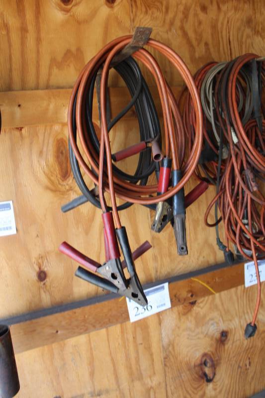 lot 236 image: Jumper Cables